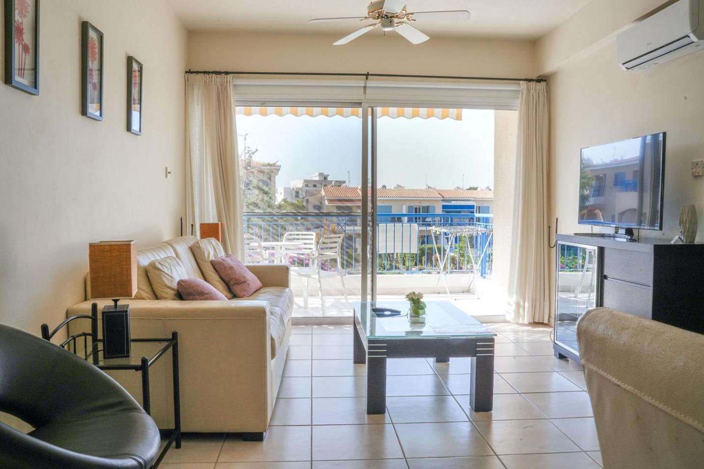 Resitour Paradise Gardens Paphos Exterior photo